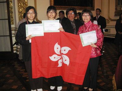 Hong Kong representatives showed off the engineering category winner certificates at the Peru International Science Competition