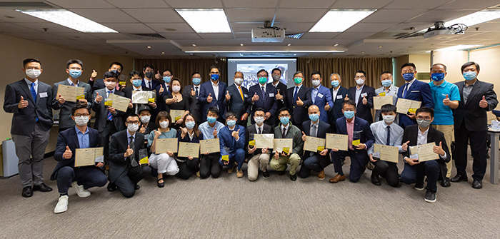 HKPC Chairman, Mr Willy Lin (Eighth from Right, back row), and Executive Director, Mr Mohamed Butt (Twelve from Right, back row), celebrated with the Council’s manufacturing, industrial and systems (MIS) engineering talents at the “HKIE MIS Award 2021” award ceremony on 31 July 2021 after the group won six awards in all three categories, including two Gold Awards, one Silver Award and three Bronze Awards.