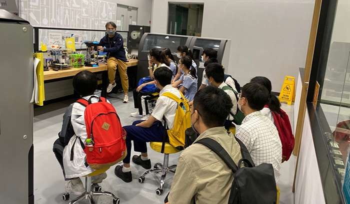 生产力局开展「全港家长教师STEM网上问卷调查 2022」 诚邀教育工作者及家长   探讨香港创科教育的现况及挑战。