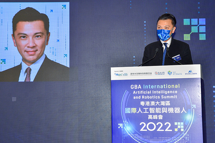 Hon Sunny TAN, Chairman of HKPC, delivered welcome speech at “GBA International Artificial Intelligence and Robotics Summit 2022”. He said HKPC has long been accelerating the development of AI and robotics by addressing the pain points of Hong Kong enterprises in using related technologies and will continue striding forward with the industries to realise the commercialisation of even more R&D outcomes.