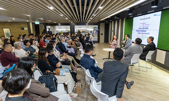 The event was well-received, with the participation of a hundred industry practitioners and speakers who exchanged their strategies for attracting and retaining talent.