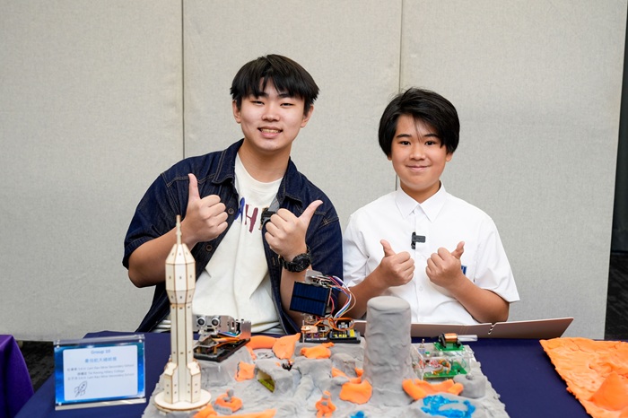 學生設計的太空基地沙盤模型亮相，展現新一代對創新科技的熱情與實踐能力。